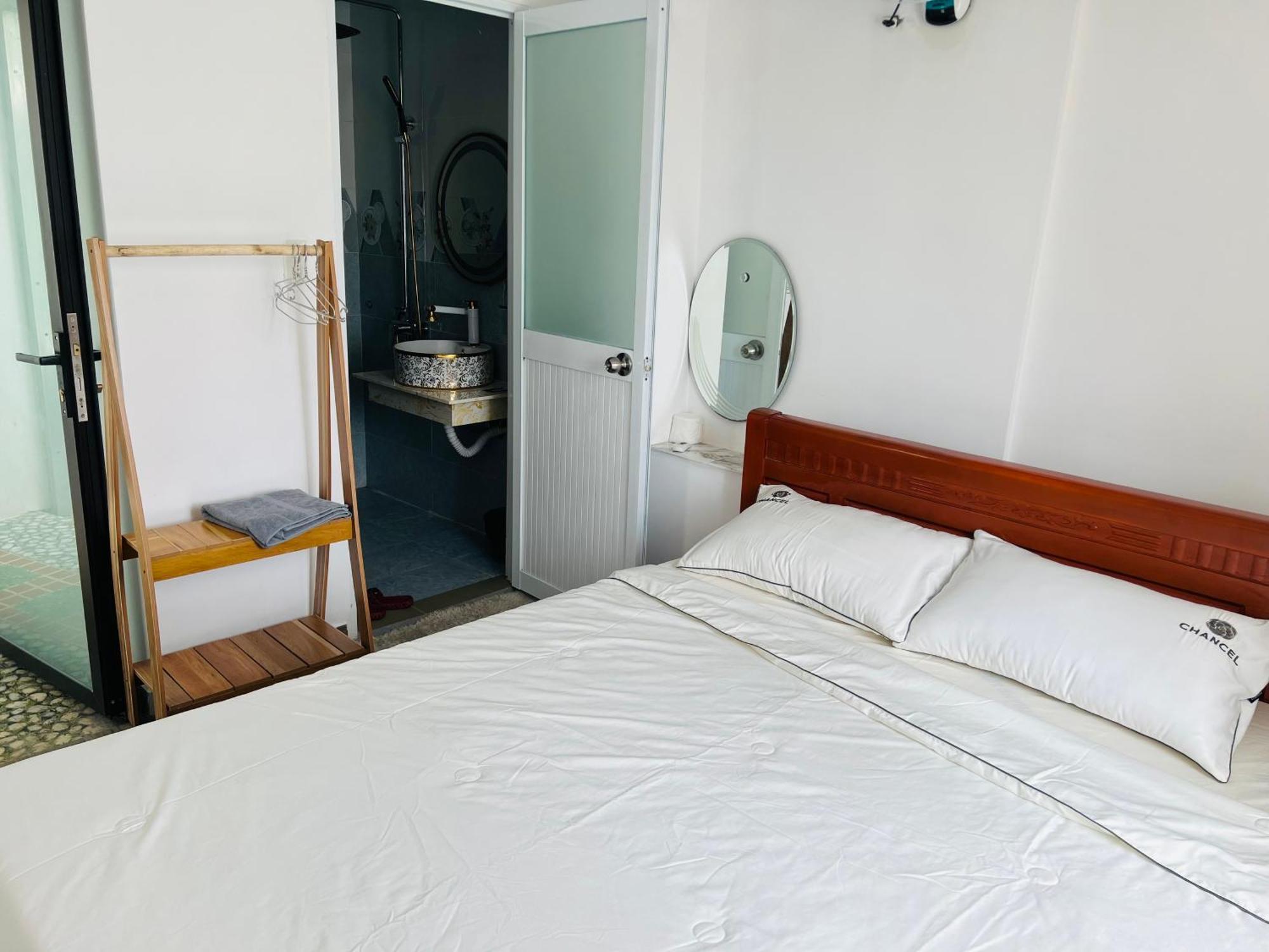 Gio Homestay - Плейку Екстер'єр фото